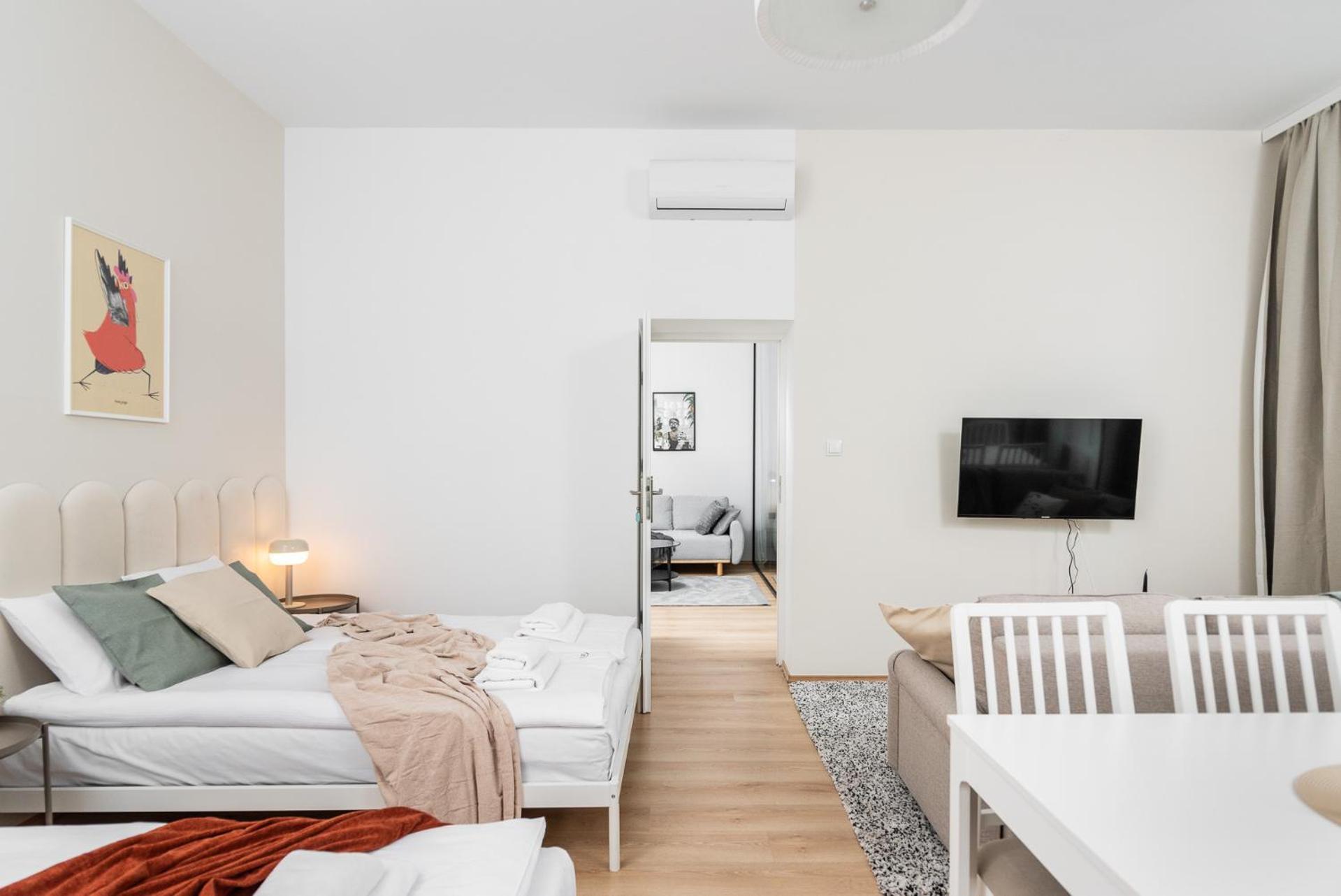 Modern Centrally Located Apartments - By Upstairs Krakau Exterior foto